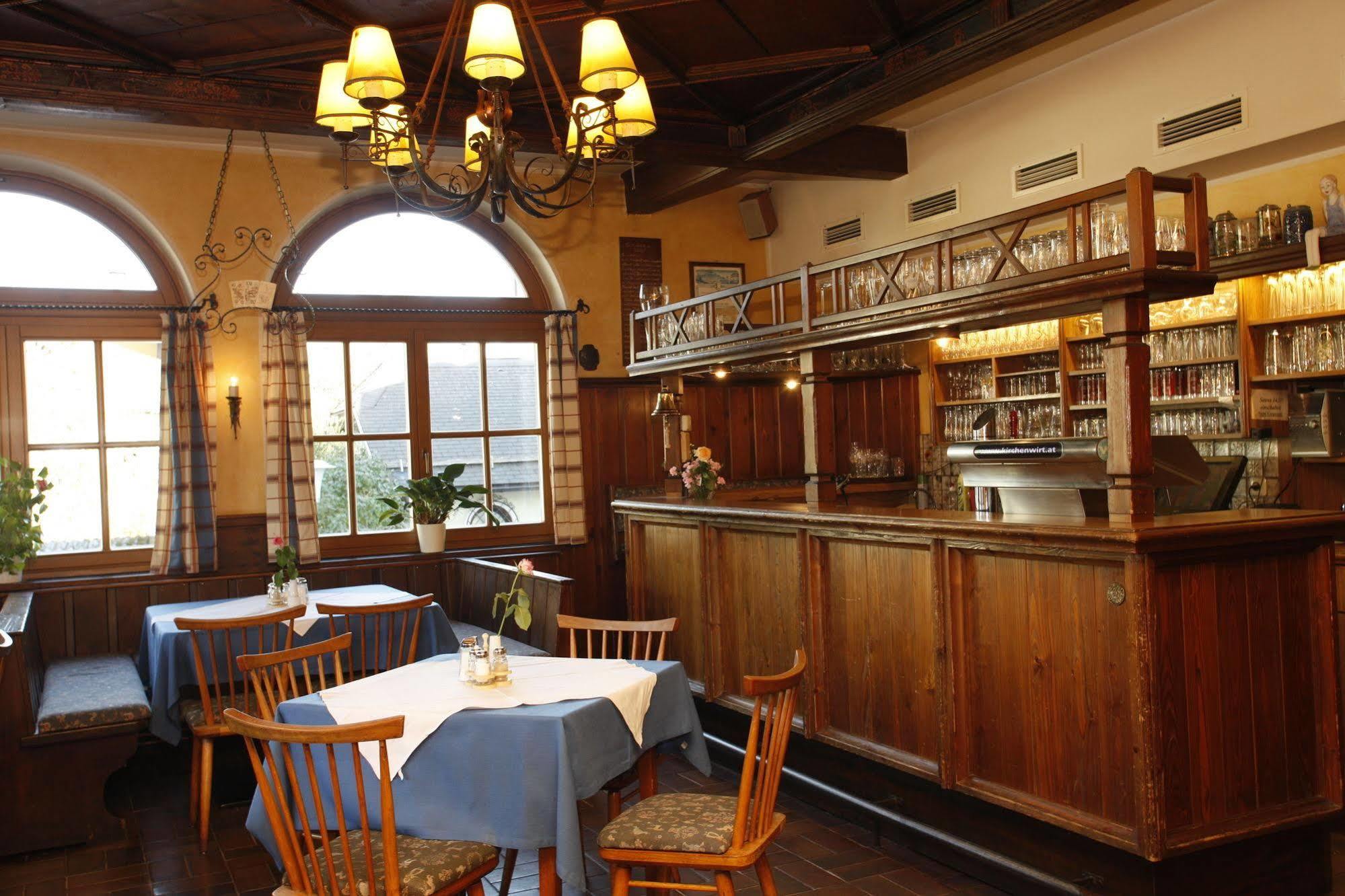 Hotel Gasthof Zum Kirchenwirt Puch bei Hallein Bagian luar foto